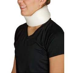 Leader Cervical Collar - 2-12 9$