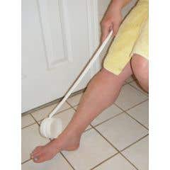 Swiveling Sponge Lotion Applicator