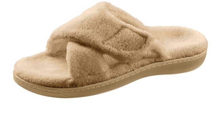 Vionic® Womens Relax Orthotic Slippers, Pair