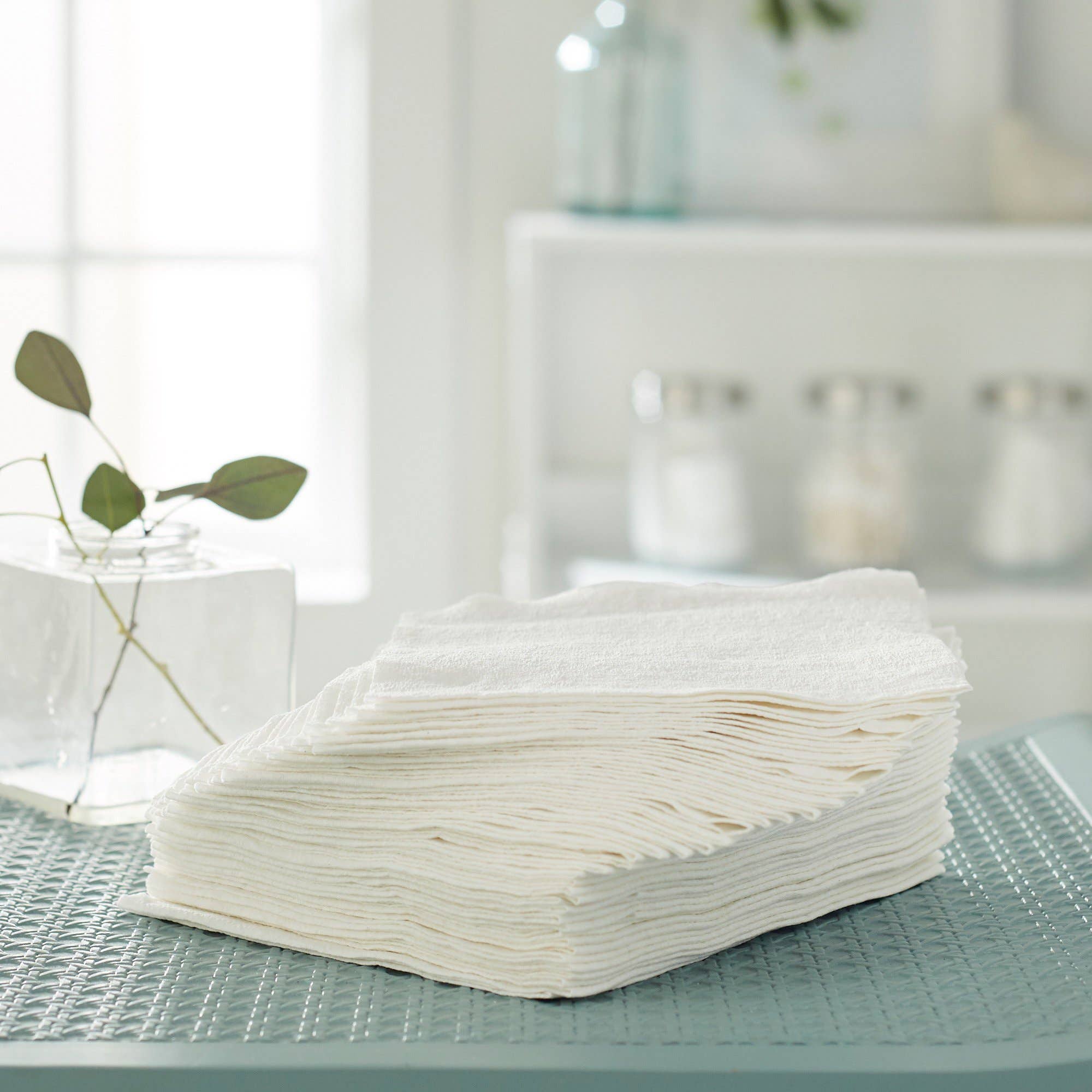 Washcloth McKesson 13 X 13 Inch White Disposable - CS/1