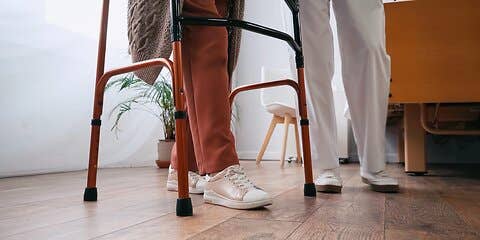 am-buying-guide-chronic-care-conditions-mobility-equipment-buying-guide-3
