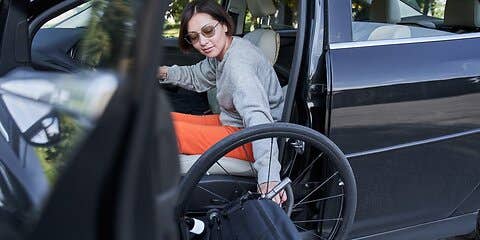 am-buying-guide-chronic-care-conditions-mobility-equipment-buying-guide-1