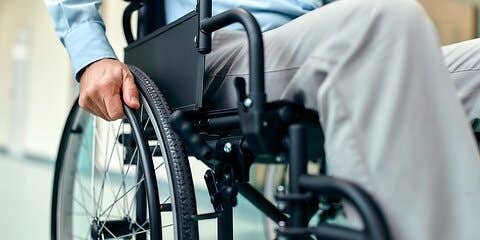 am-buying-guide-chronic-care-conditions-mobility-equipment-buying-guide-4